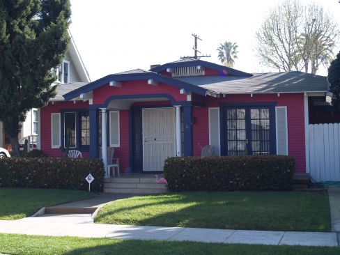 pinkhouse.jpg